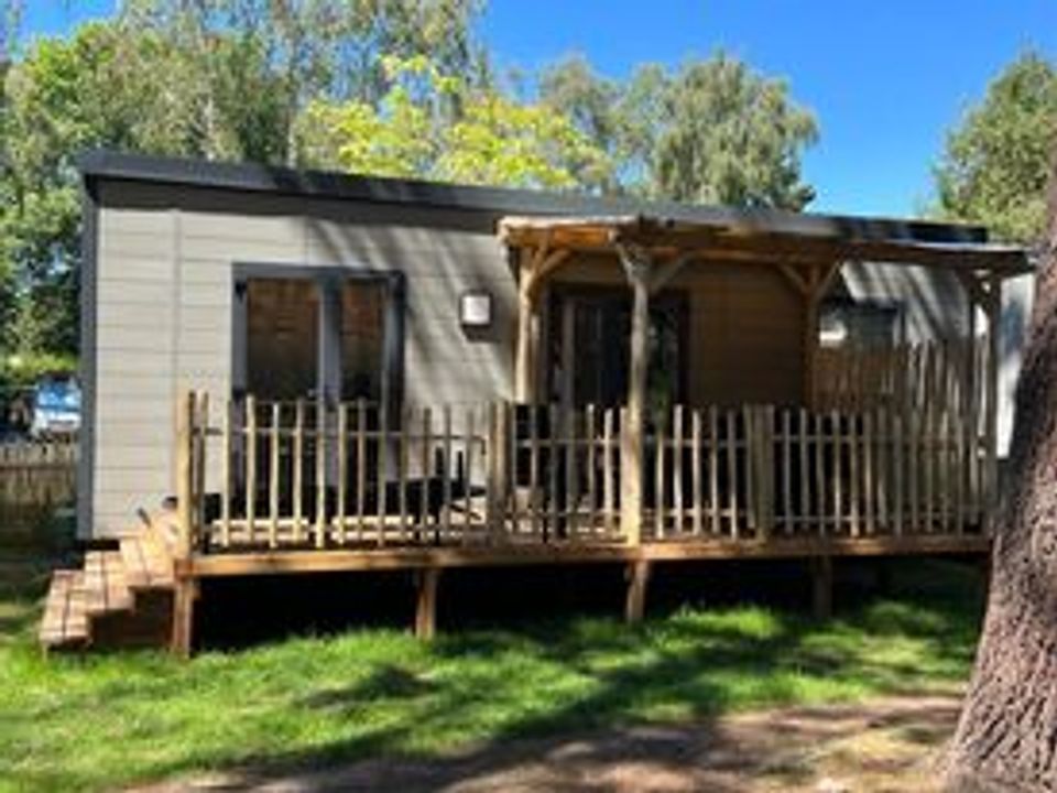 Les Bruyères - Mobil home - Mobilhome 8 personnes - PRIVILEGE 34-3 - maxi 6 adultes - TV, 3 chambres (lit 160*200), environ 34m², lave-vaisselle, grille-pain, machine expresso, 2 transats