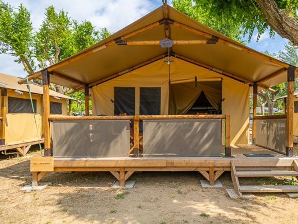 Park Umag - Tente meublée - Tente en toile et en bois 5 personnes - Tente Super Lodge | 2 Ch. | 4/5 Pers. | Sans SDB