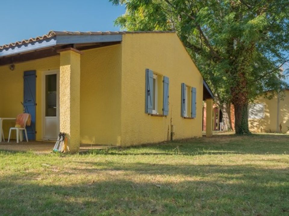 Le Méditerranée - Mobil home - Gîte 2 personnes - Essentiel