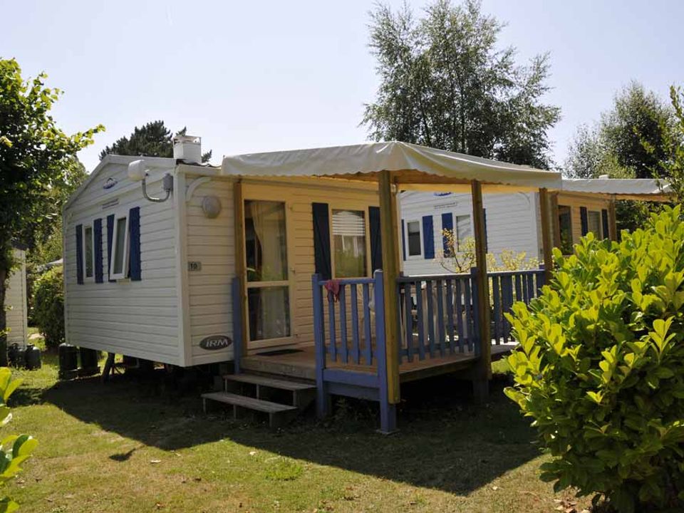 Kerleyou - Mobil home - Mobilhome 7 personnes - Confort 31m² - 3 chambres - Terrasse couverte 18m² - TV + lave-vaisselle