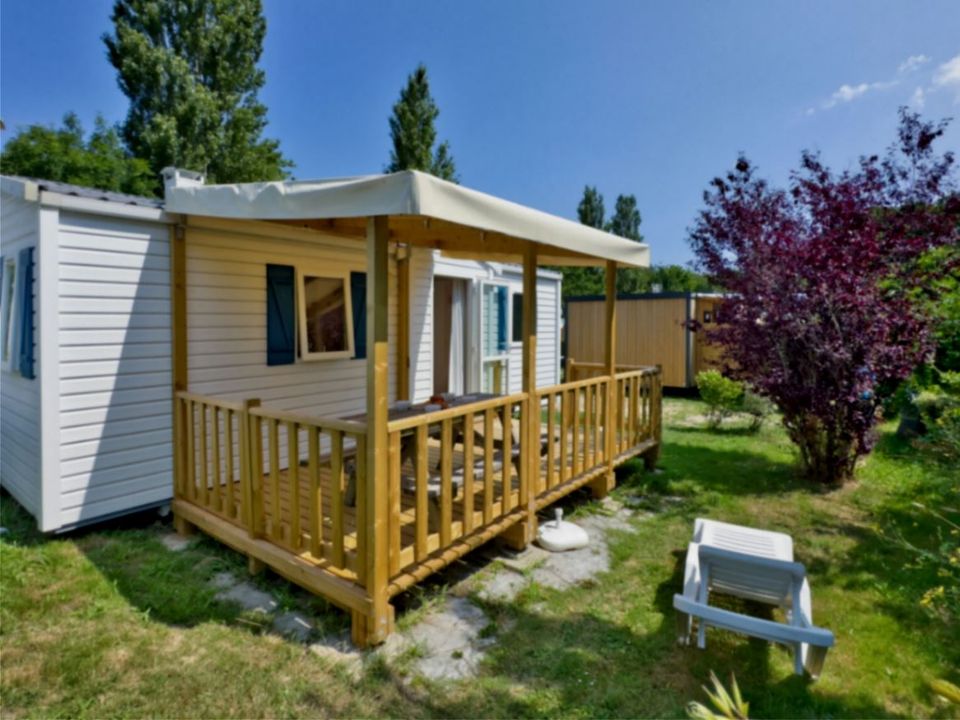 Camping Les Palmiers - Mobil home - Mobilhome 5 personnes - Confort + Terrasse Semi couverte 2 chambres