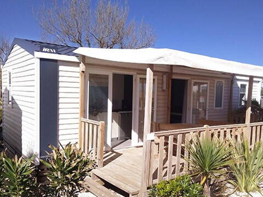 Park Adriano - Mobil home - Mobilhome 6 personnes - Comfort | 3 Ch. | 6 Pers. | Terrasse surélevée | Clim.