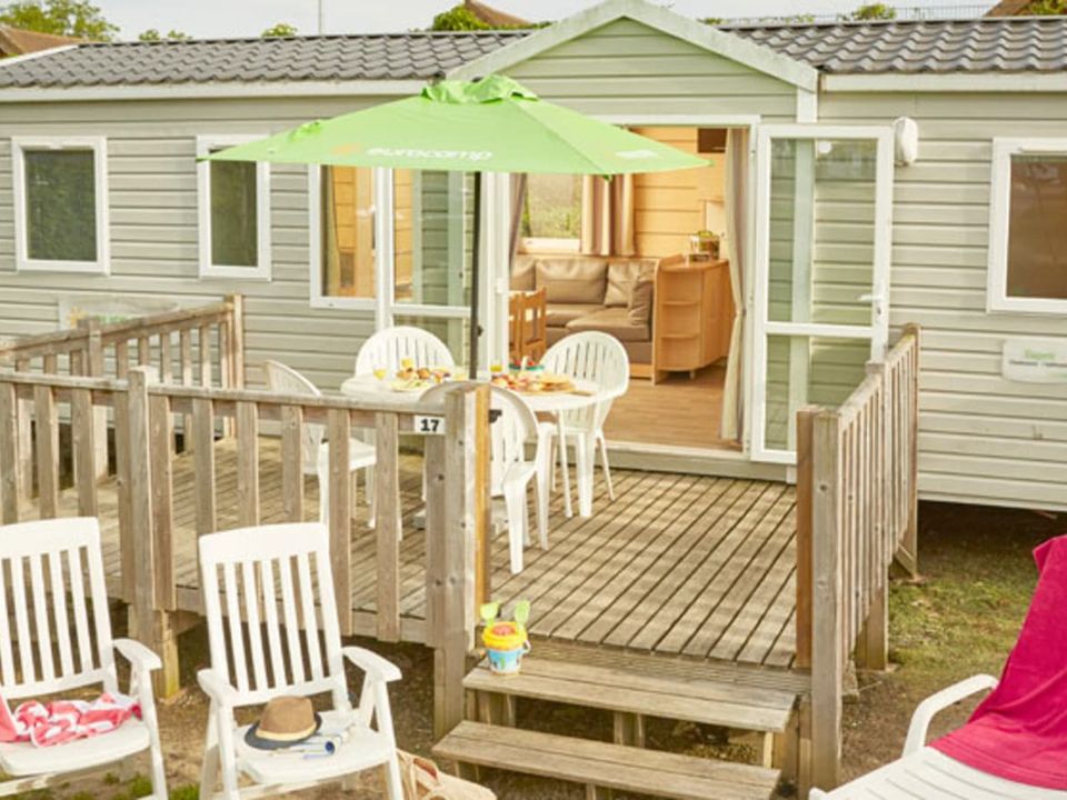 Château de la Forêt - Mobil home - Mobilhome 8 personnes - Classic | 3 Ch. | 6/8 Pers. | Terrasse surélevée non couverte