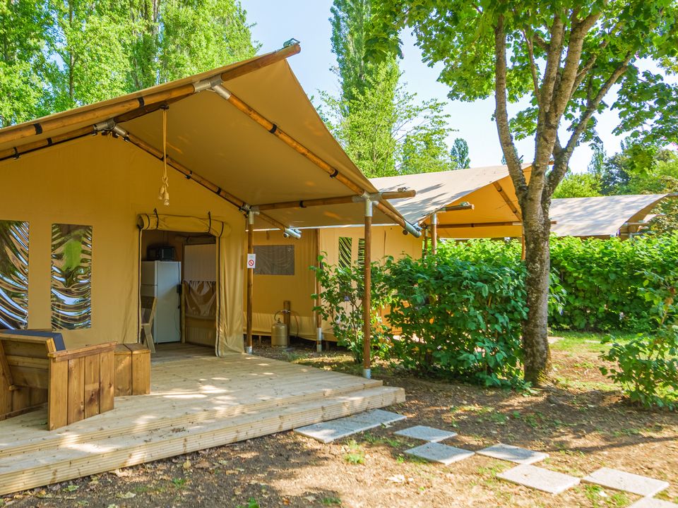 Les Marguerites - Tente meublée - Tente en toile et en bois 5 personnes - SLOW LODGE - sans sanitaire