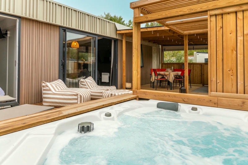 Camping Club La Côte des Roses - MS Vacances - Mobil home - 6p - Otello Livia SIGNATURE & SPA Quartier Piéton