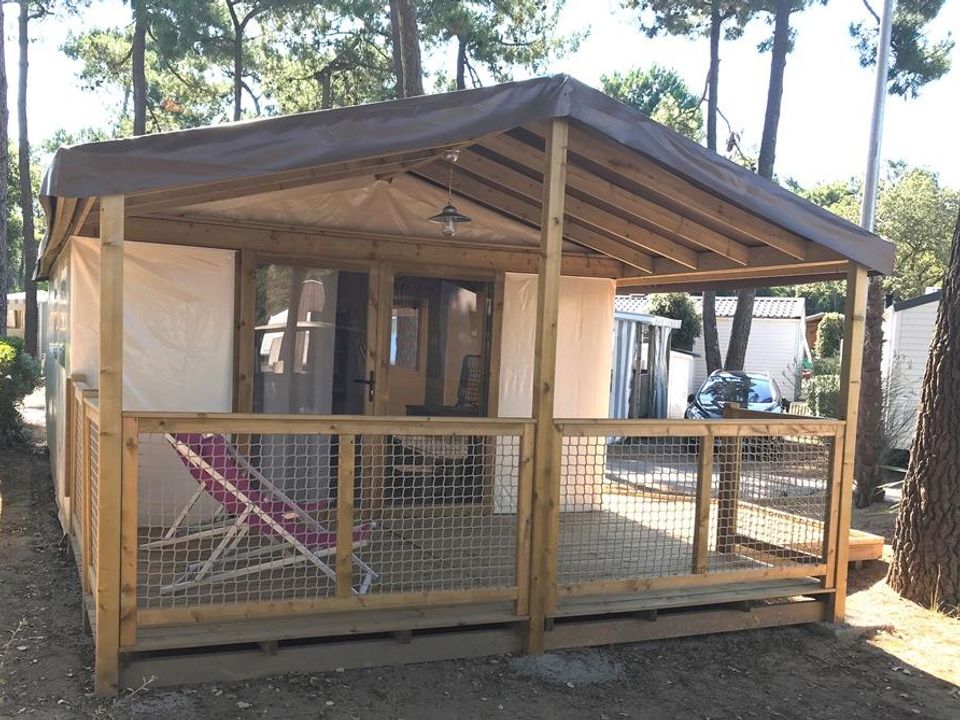 Les Genêts - Lodge - Lodge 4 personnes - LODGE FAR WEST PMR 2 chambres 25m²