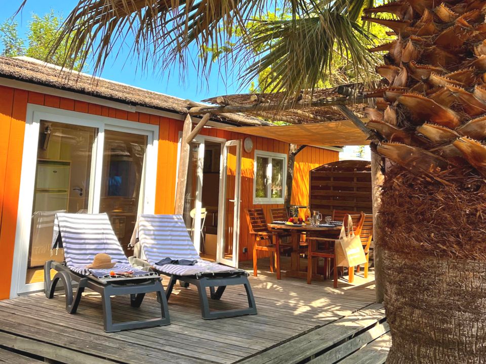 La Treille - Mobil home - Mobilhome 7 personnes - Paillotte BORA BORA