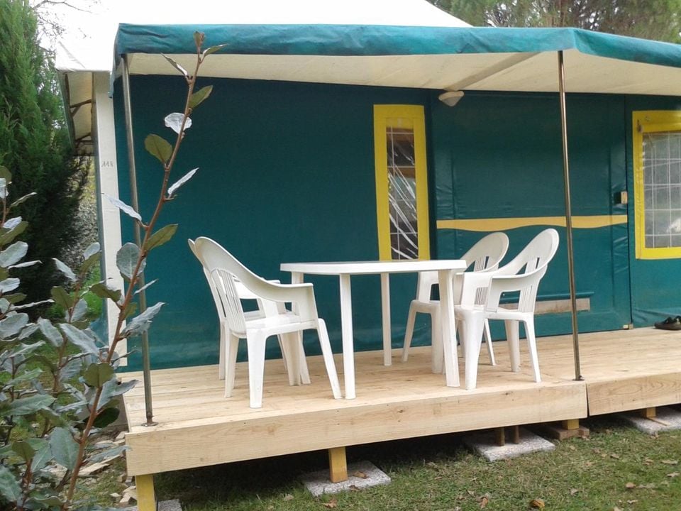 Les Catalpas - Bungalow - Bungalow toilé 4 personnes - B 15 Bungalow Toilé 2 ch ( sans santaires)