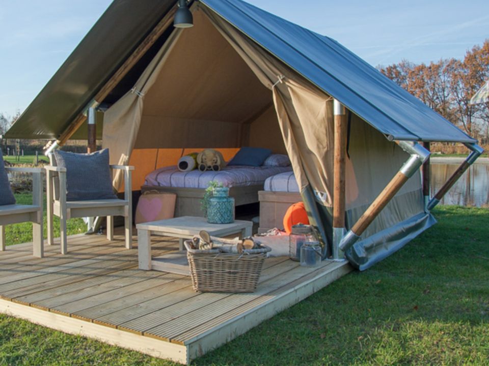 Camping de la Belle Etoile - Tente meublée - Tente en toile et en bois 2 personnes - Tente Safari XS