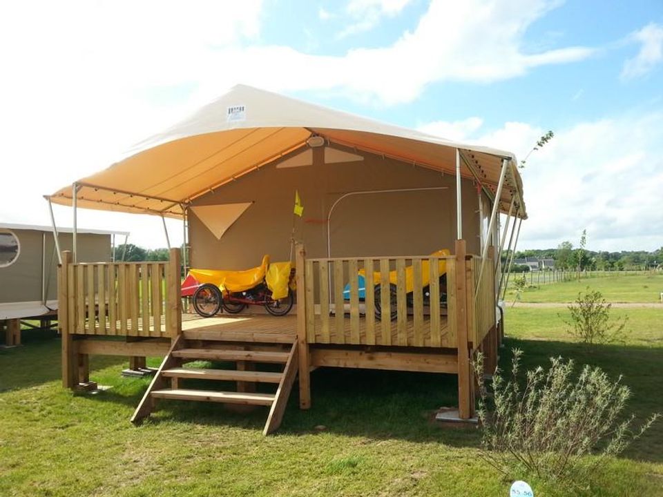 Loire et Châteaux - Bungalow - Bungalow toilé 5 personnes - Standard 20m² (2 chambres) - sans sanitaires