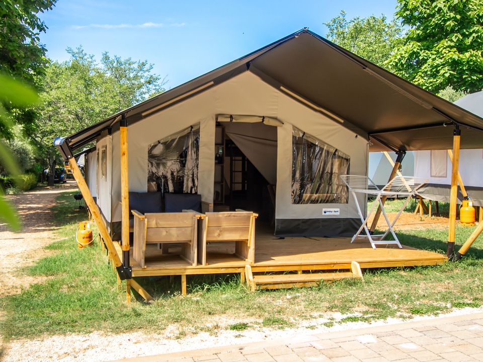 Orsera Camping Resort - Tente meublée - Tente en toile et en bois 5 personnes - Porto Sole - Tente Safari Confort