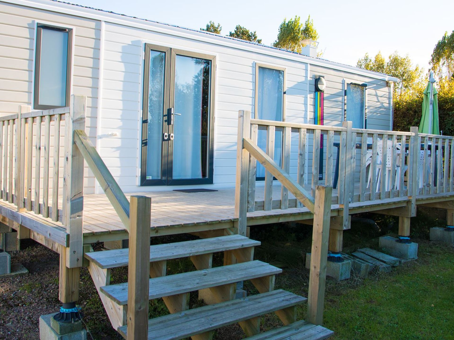 Les Ammonites - Mobil home - A+ Face à la mer - TV