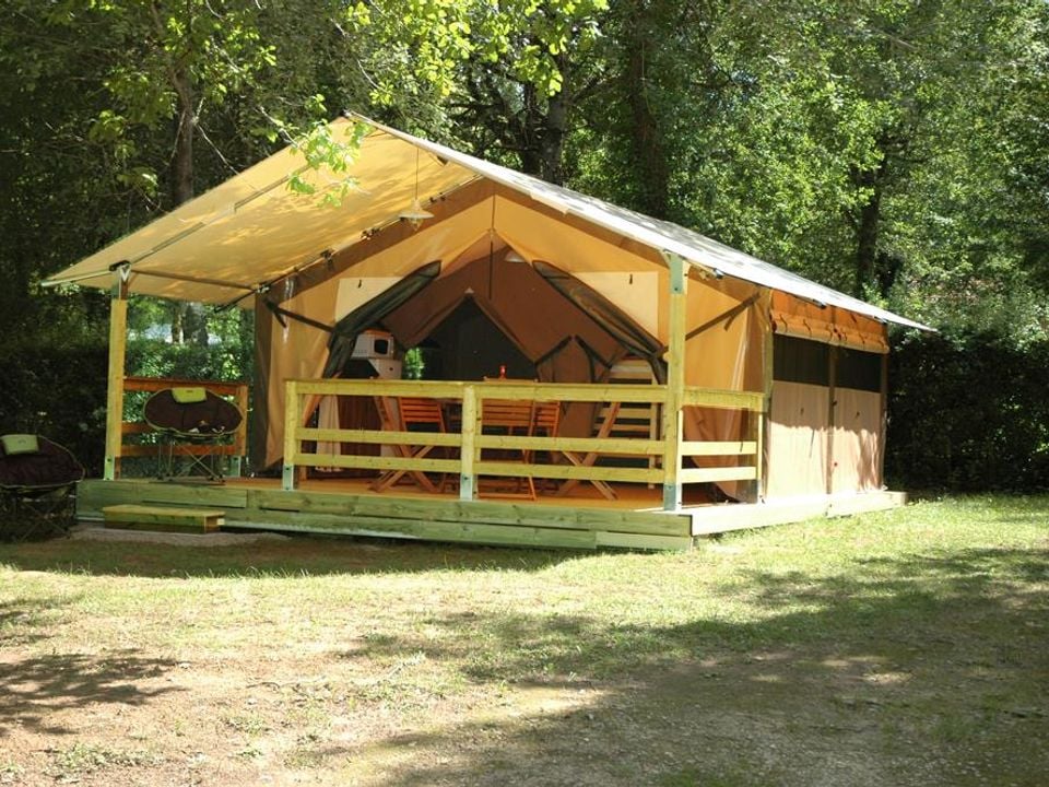 Les Pialades - Mobil home - Tente en toile et en bois 5 personnes - Lodge VICTORIA 30m² / 2 chambres (sans sanitaires privatifs)