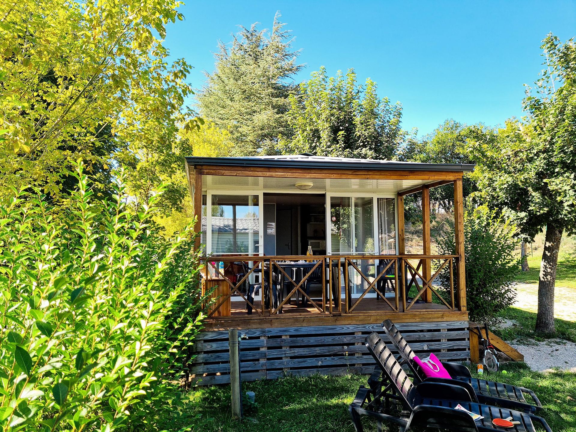 Les Calquières - Mobil home - LOGGIA en arrivée Samedi