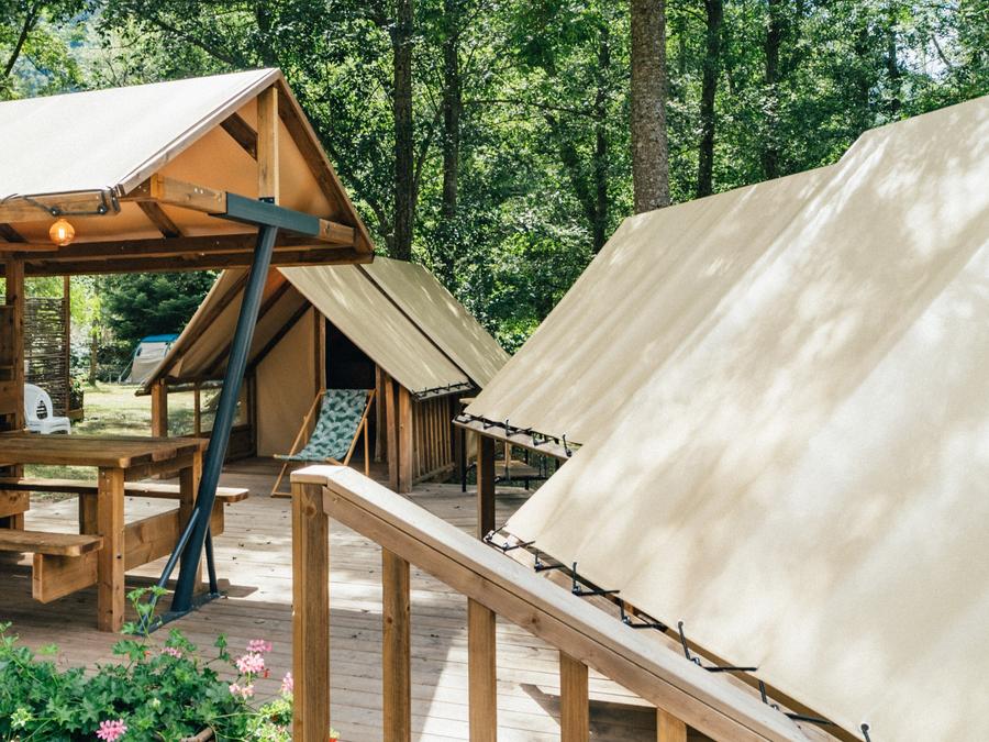 Au Valbonheur - Tente meublée - Tente en toile et en bois 4 personnes - Poly'tente 4 pers