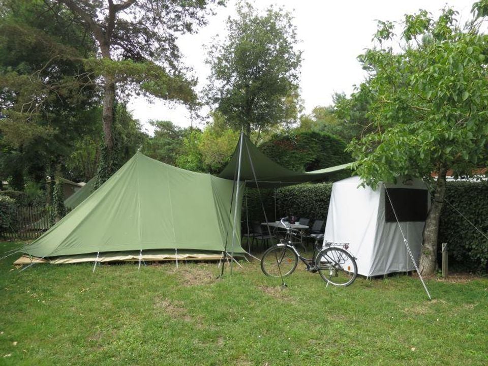 Le Both d'Orouët - Tente meublée - Tente 4 personnes - prêt à camper