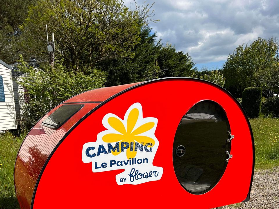 Le Pavillon - Mobil home - Hébergement 2 personnes - NEW // Cosy Mobil Atypique m² (1ch - 2pers.) (sans sanitaires) + auvent +chaises + BBQ Le Pavillon - Mobil home - Hébergement 2 personnes - NEW // Cosy Mobil Atypique m² (1ch - 2pers.) (sans sanitaires) + auvent +chaises + BBQ