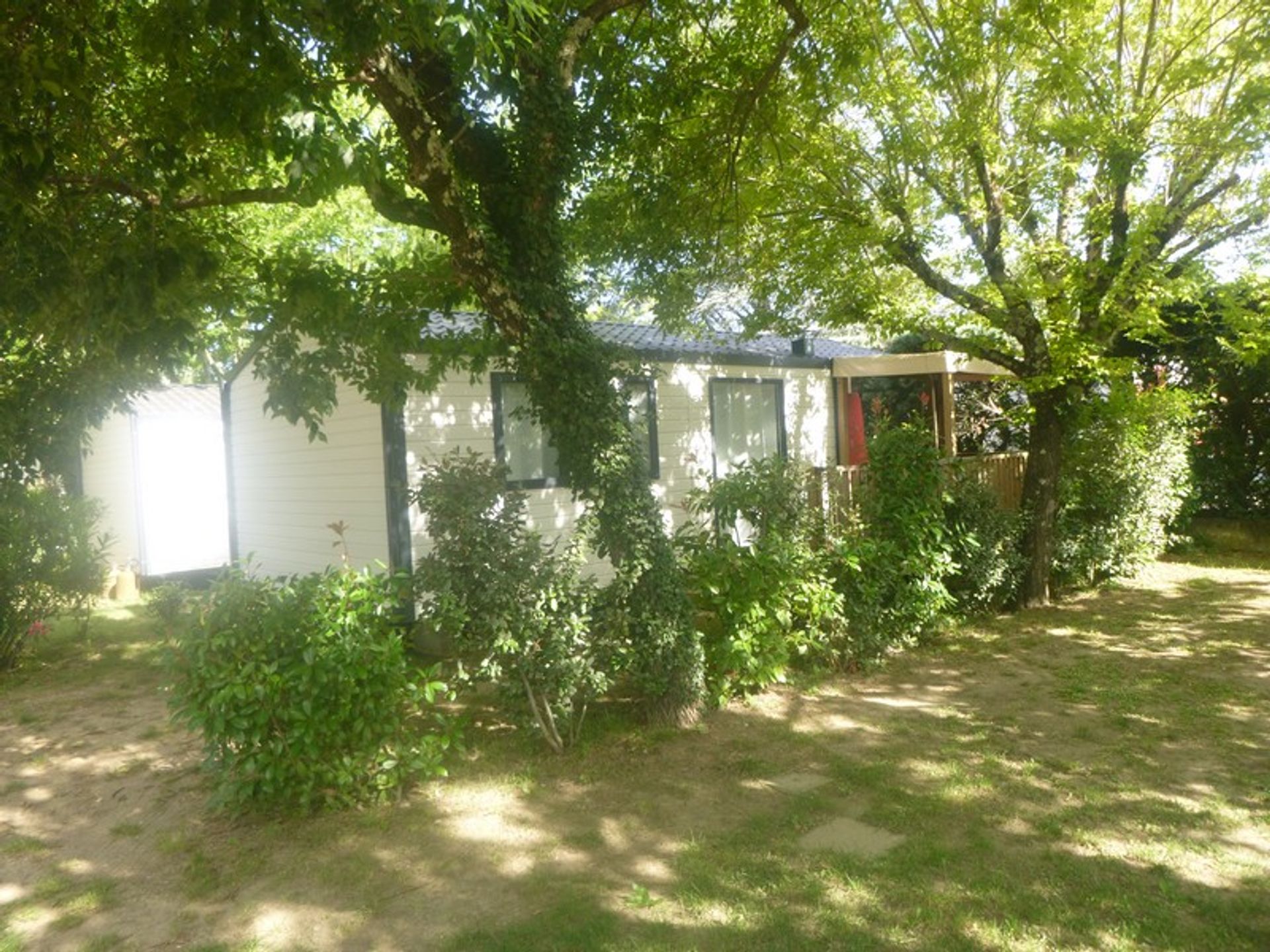 Les Paillotes - Mobil home - Mobil-home Family 30m² Confort (3ch - 7pers.) + Clim + Terrasse couverte