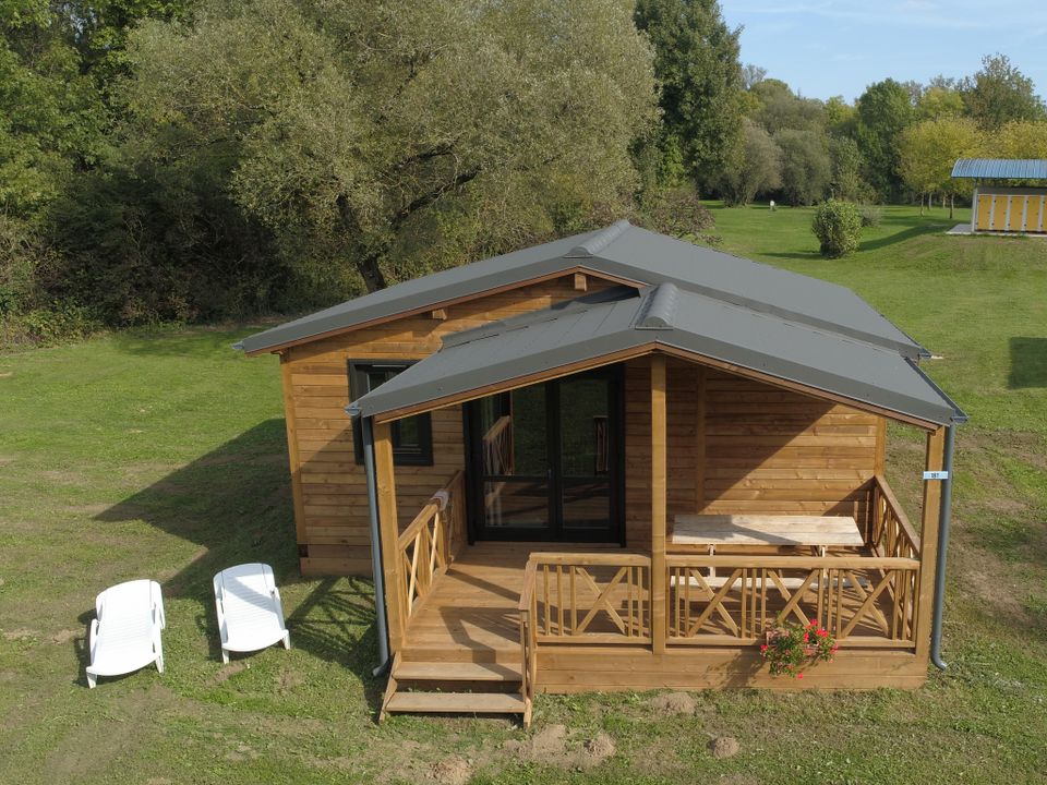 Les Bords de Loue - Châlet - Chalet 7 personnes - Chalet Savania 35m² - 3 chambres 6/7 pers