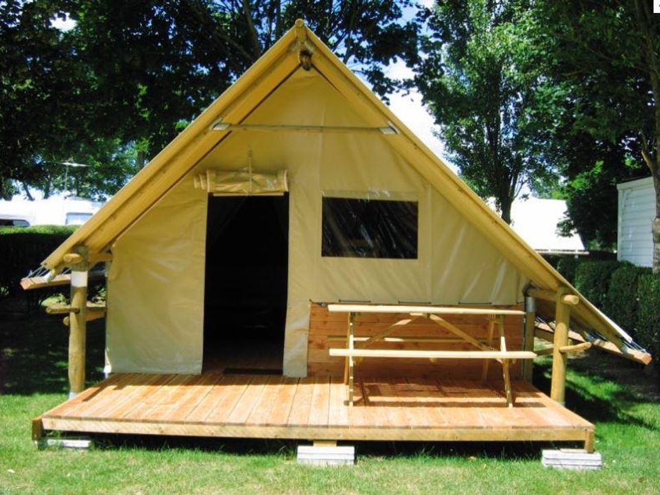 Sun Océan - Tente meublée - Tente en toile et en bois 5 personnes - AMAZONE (Sans sanitaires)