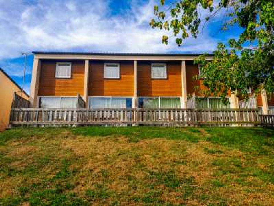 Camping Municipal du Lac Les Nugiras - Mobil home - Gîte 8 personnes - Gîte 4 pièces