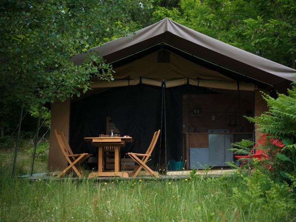 Bivouac Nature - Tente meublée - Tente en toile et en bois 5 personnes - Safari Bivouac Nature - Tente meublée - Tente en toile et en bois 5 personnes - Safari