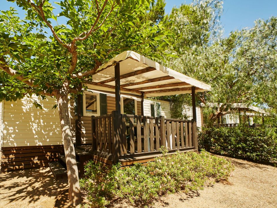 La Masia - Mobil home - Mobilhome 2 personnes - Olea - 2 personnes inclus possible 2 personnes supplémentaires en option payante à réserver auprès du fournisseur