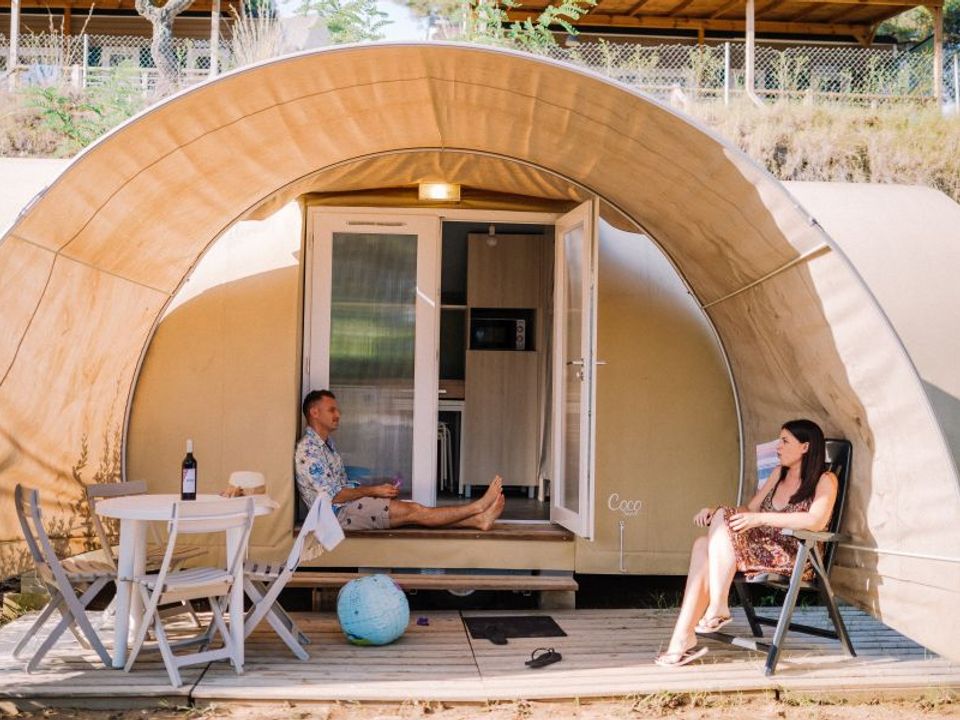 Rupit - Tente meublée - Tente 4 personnes - COCO