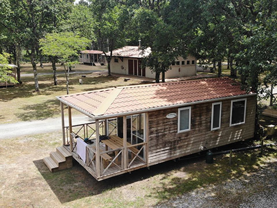 Laha - Mobil home - Mobilhome 4 personnes - MESENGA (En arrivée samedi)