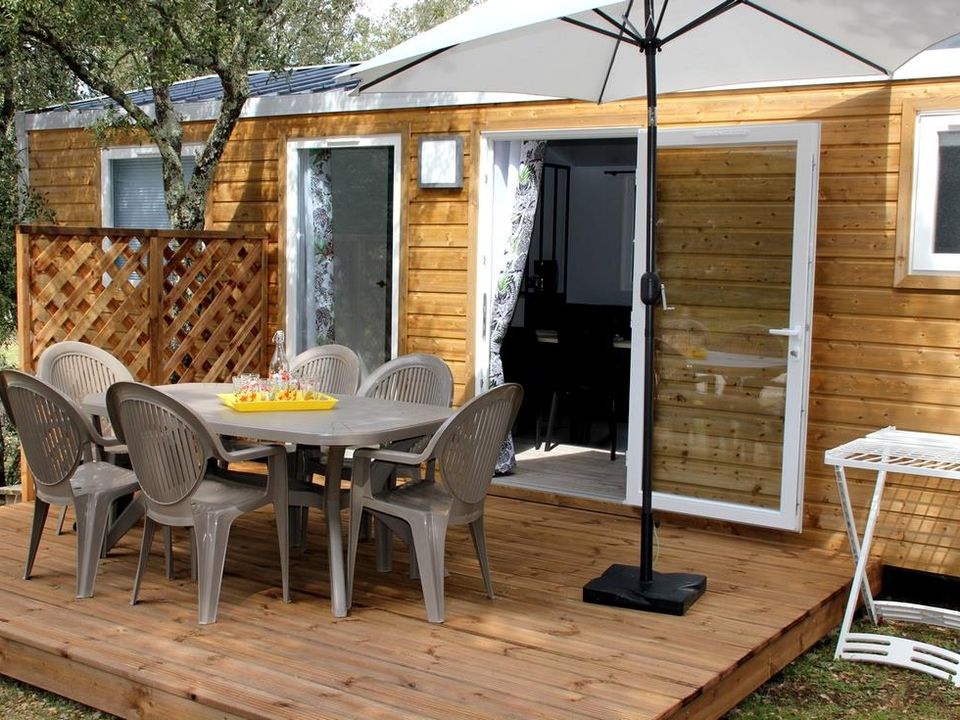 Les Chênes - Mobil home - Mobilhome 4 personnes - Confort Plus Climatisé - 2 ch - 4 x 8.20m / Jasmin et Mimosa