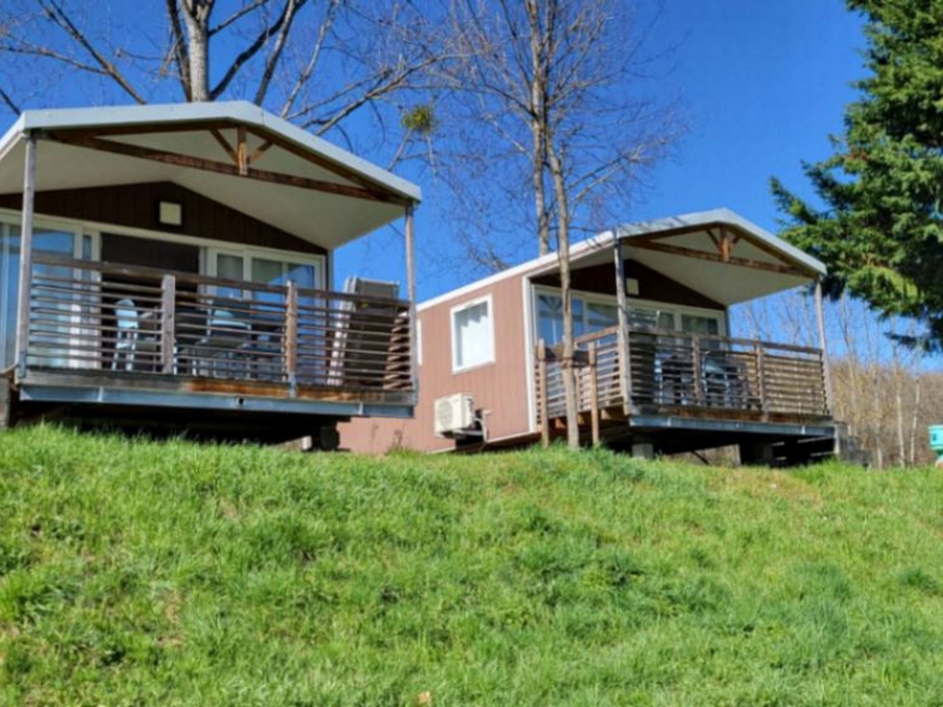 Val de Coise - Mobil home - Confort+ 2 Chambres