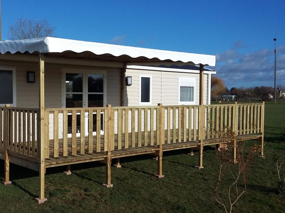 Loire et Châteaux - Mobil home - Mobilhome 6 personnes - Premium 39m² (3 chambres) - 2 salles de bain - terrasse couverte
