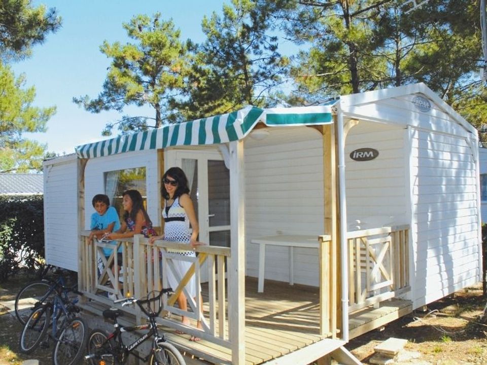 Les Pirons - Mobil home - Mobilhome 7 personnes - Evasion 2 chambres 28m²
