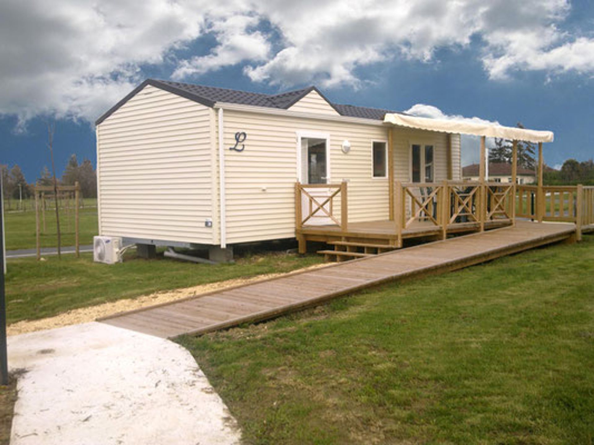 Camping Lot et Bastides - Mobil home - Confort +2 Ch 4 Pers PMR