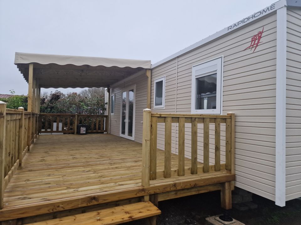 Les P'tites Maisons dans la Prairie - location vacances - Mobilhome 4 personnes - Mobil home Family 4 pers. - 2CH