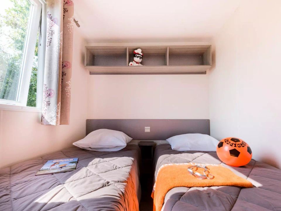 Camping de la Baie - Mobil home - Mobilhome 4 personnes - 3 Pièces 4 Personnes + TV - 3 soleils
