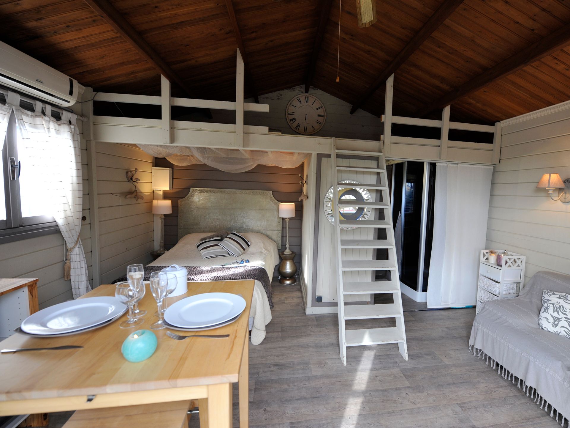 Le Préjoly - Mobil home - Chambre d'hôte 1 chambre 2 personnes