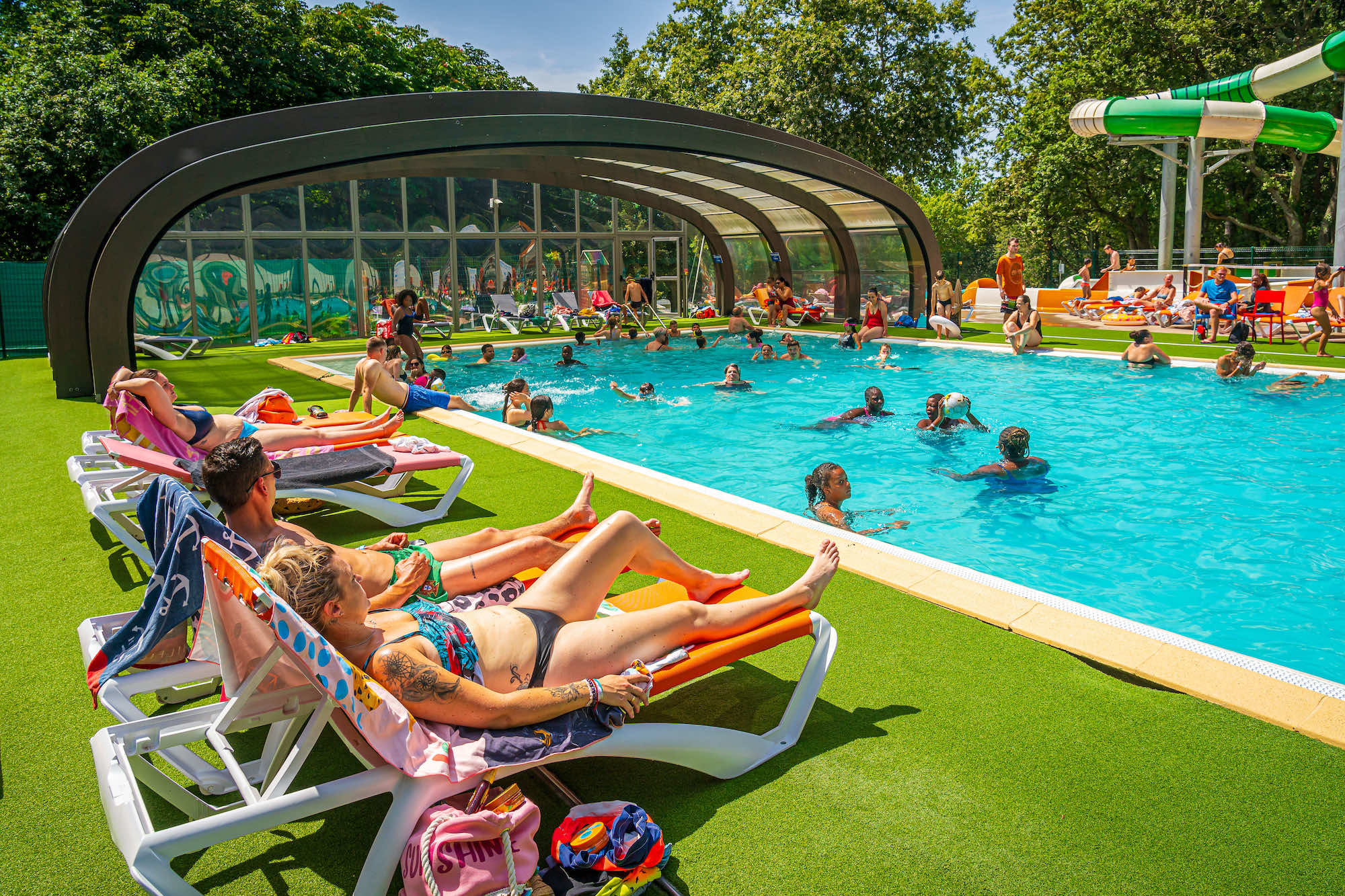 Vos vacances de printemps à -300€ la semaine background poster