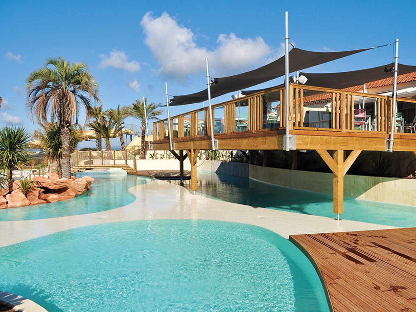 Les plus beaux campings du monde  -  visuel 1/1