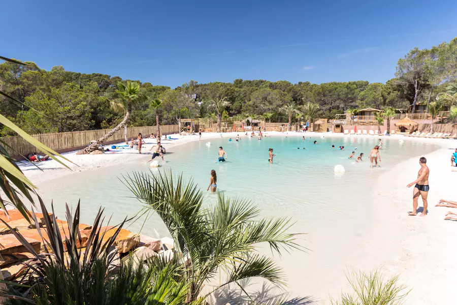 Vacances de rêve en camping à Fréjus : 8 jours en Mobil home XL, 6 personnes !  -  visuel 1/1