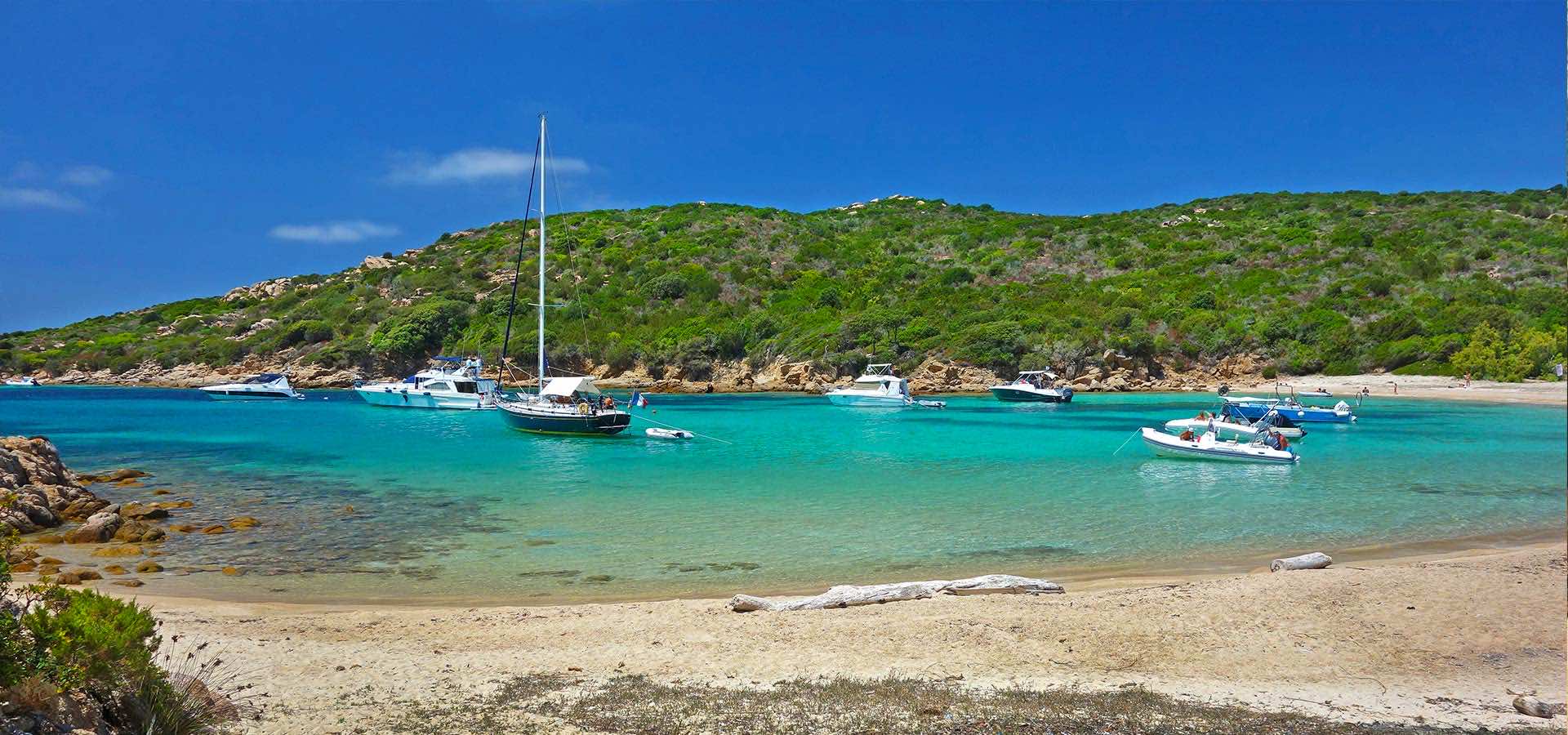 Corse à petit prix : 7 nuits près des plages à 189€ seulement en camping à Sartène !  -  visuel 1/2