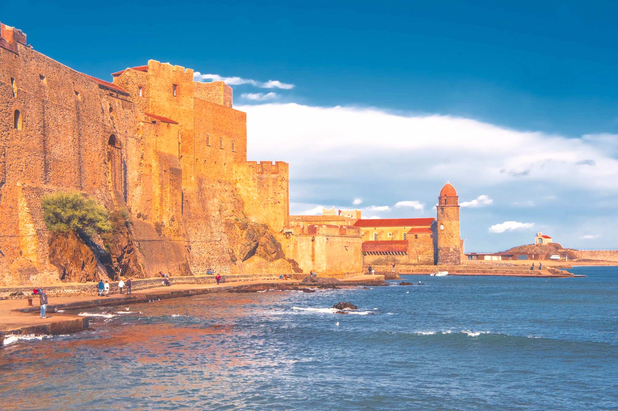 "Il n’a pas en France de ciel plus bleu que celui de ...". Découvrez ce village de la Méditerranée cher à Matisse, où est né le fauvisme  -  visuel 1/1