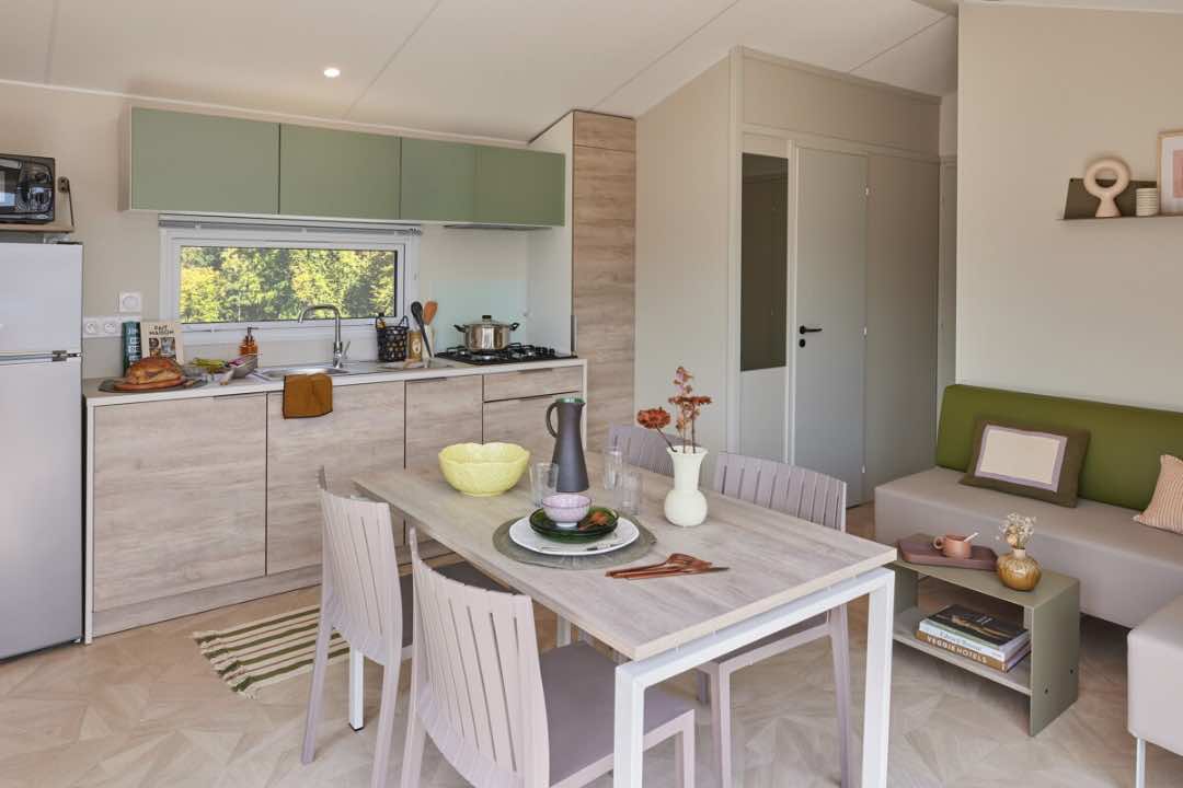 Un camping tout neuf au cœur d’une calanque ouvre cette année, réservez vite vos vacances 2025 !  -  visuel 2/2