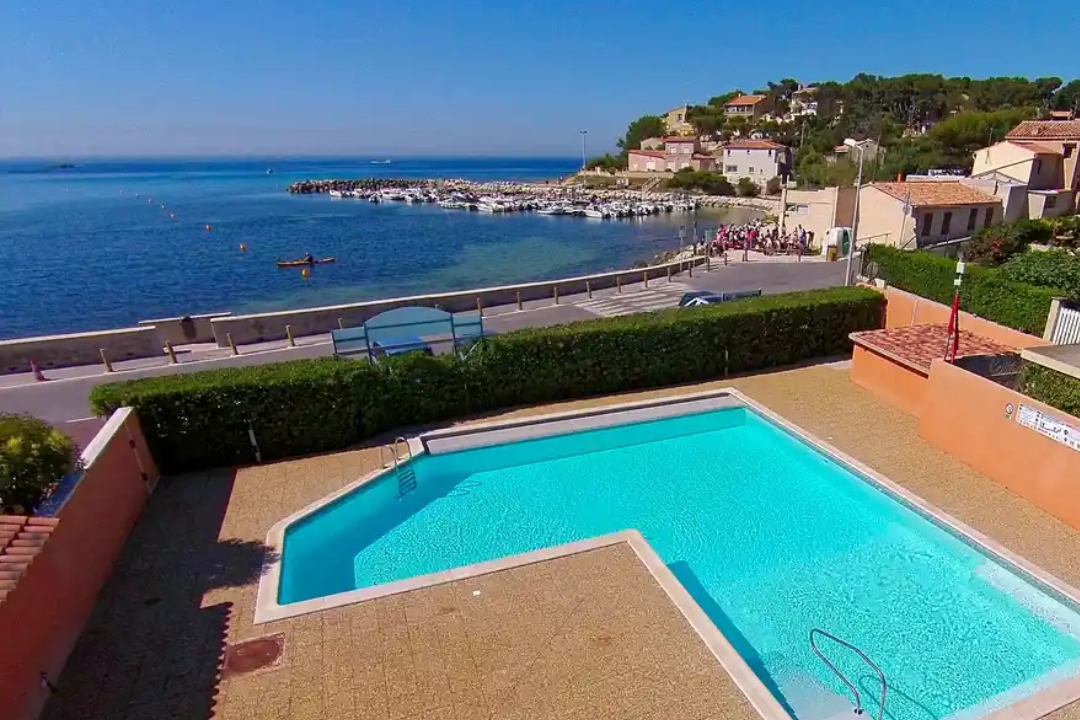 Un camping tout neuf au cœur d’une calanque ouvre cette année, réservez vite vos vacances 2025 !  -  visuel 1/1