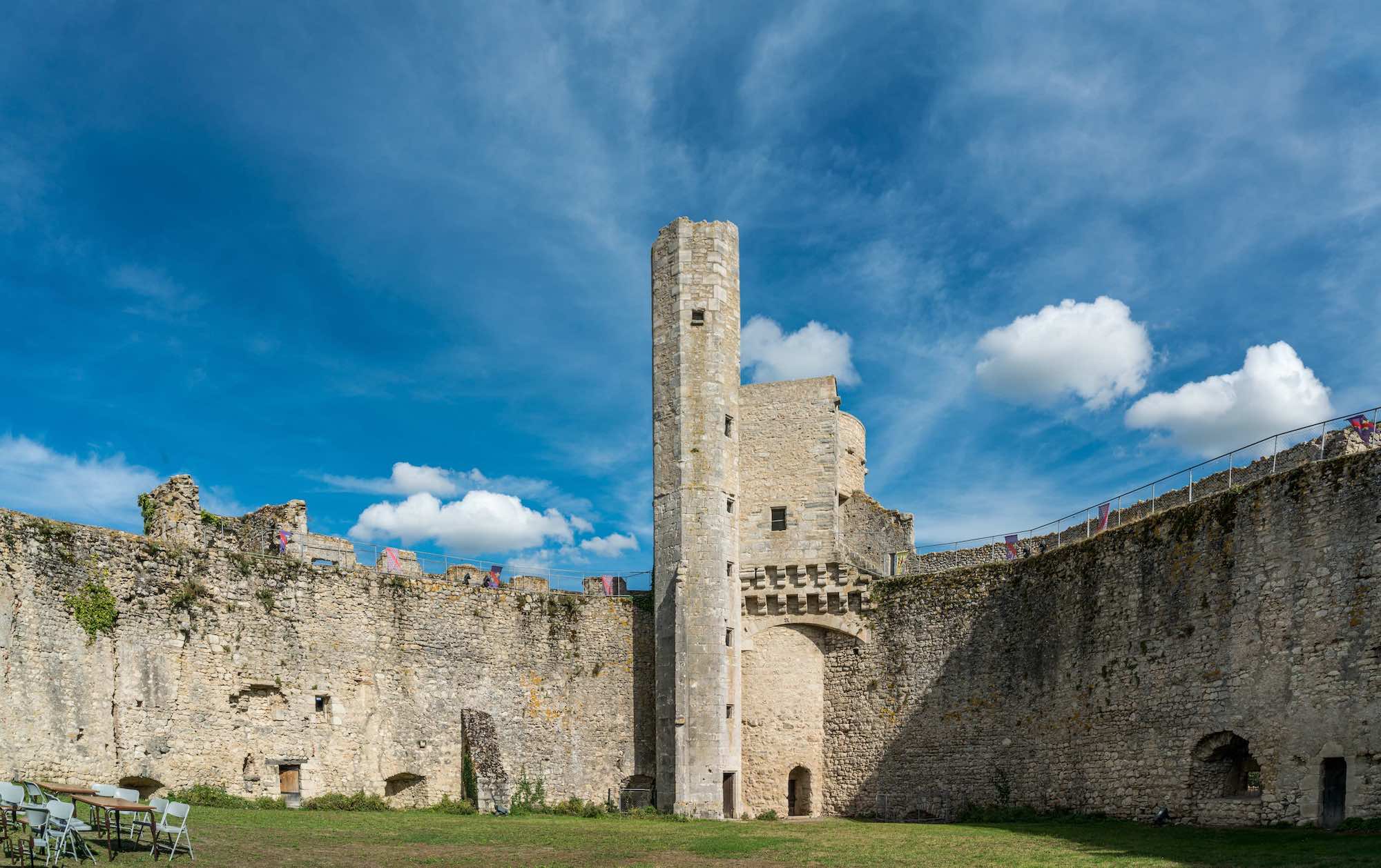 Traversez l’Auvergne à vélo en famille : une aventure insolite loin des Volcans  -  visuel 1/1