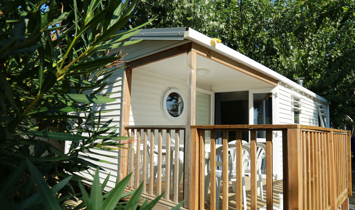 Nouveauté 2024 : des mobil-homes de luxe sur le camping 4⭐ les Berges du Canal dans l'Hérault  -  visuel 2/2