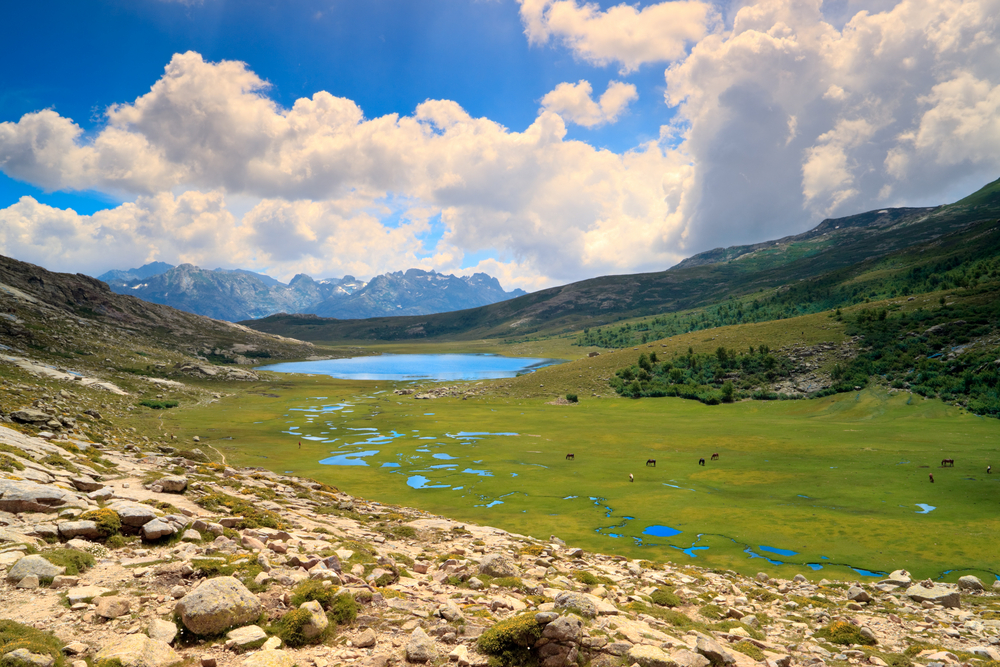 Le Mag Camping - Découvrez le mythique GR20 en Corse