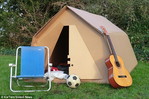 La tente en carton, recyclée et écolo  -  visuel 1/2