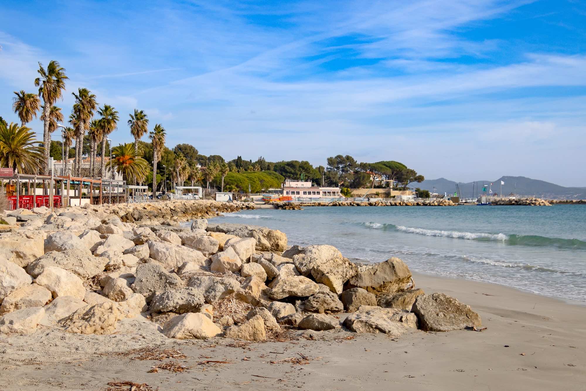 Aller à la plage depuis Aix-en-Provence : les meilleurs spots (Côte Bleue, Marseille, Cassis, La Ciotat, Camargue)  -  visuel 1/1
