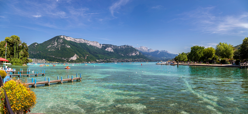 Le Mag Camping - Découvrir le Lac d'Annecy et ses activités